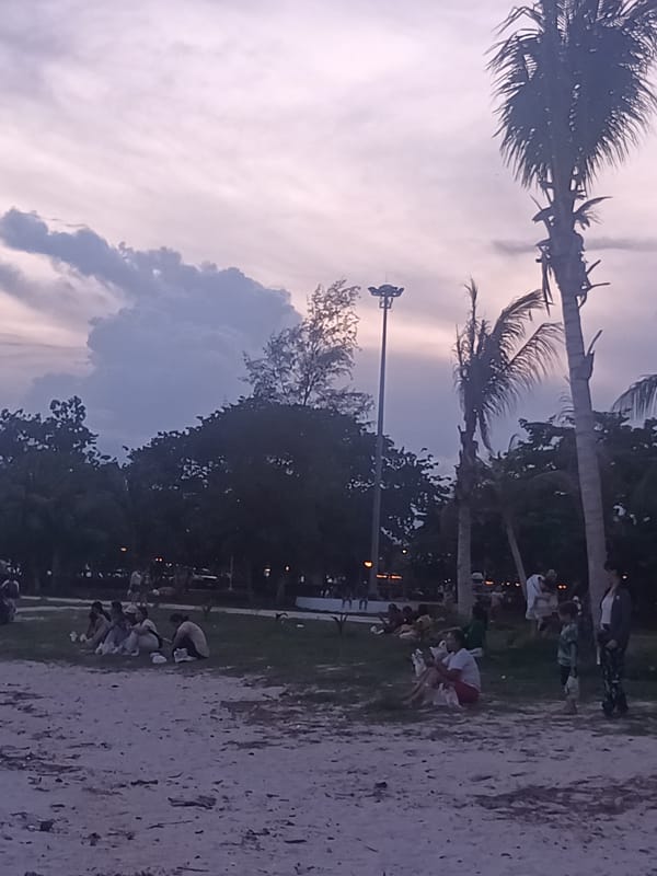 Twilight moments captured across Ko Phangan beaches and markets