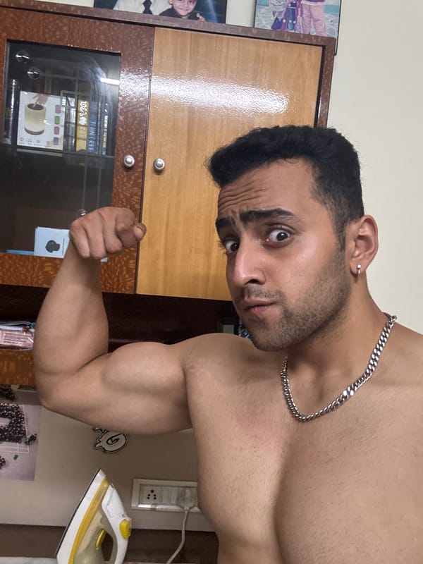 Man takes shirtless mirror selfies in Kolkata apartment