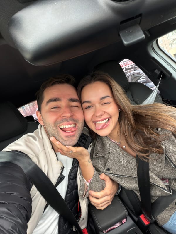 Two passengers observed in vehicle in Krasnoyarsk