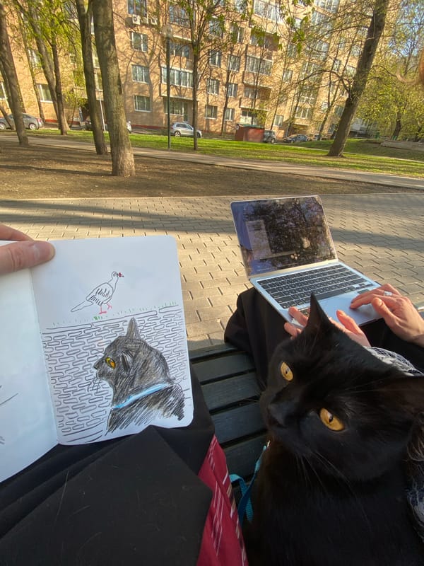 Moscow residents enjoy outdoor activities, sketching, dining on spring afternoon