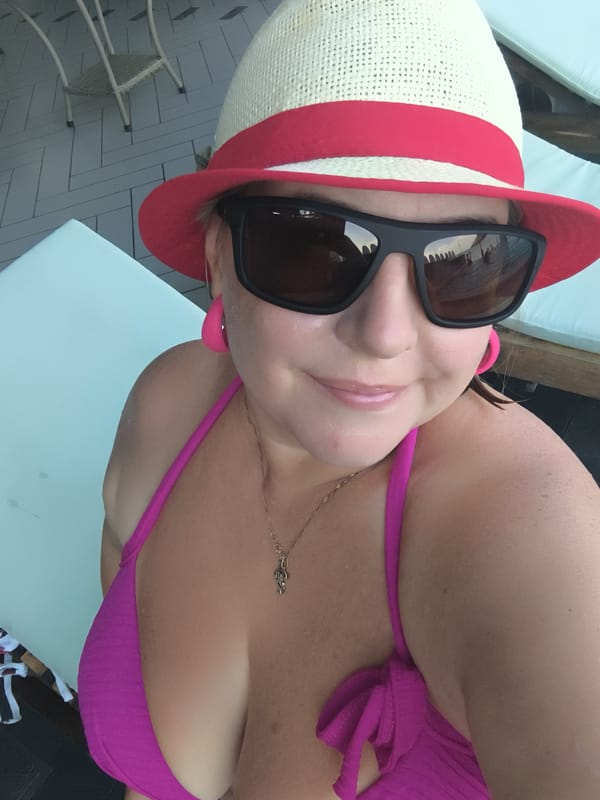 Poolside selfies and ocean views at a Vietnamese beach resort