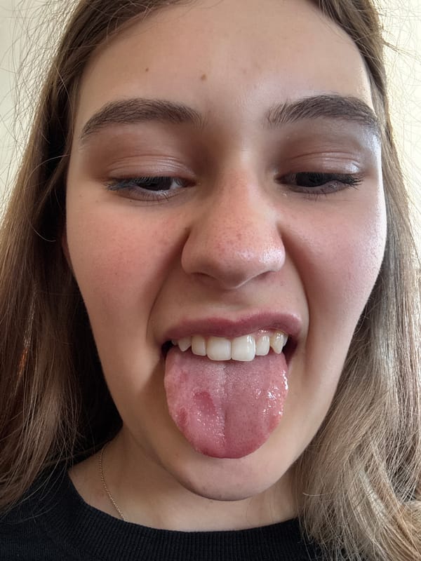 Students take selfies, use phones during class in Bulgaria