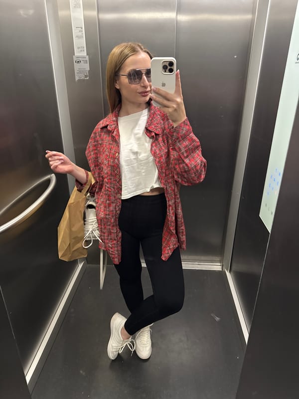 Morning moments captured in Budva: breakfast, selfie, city views