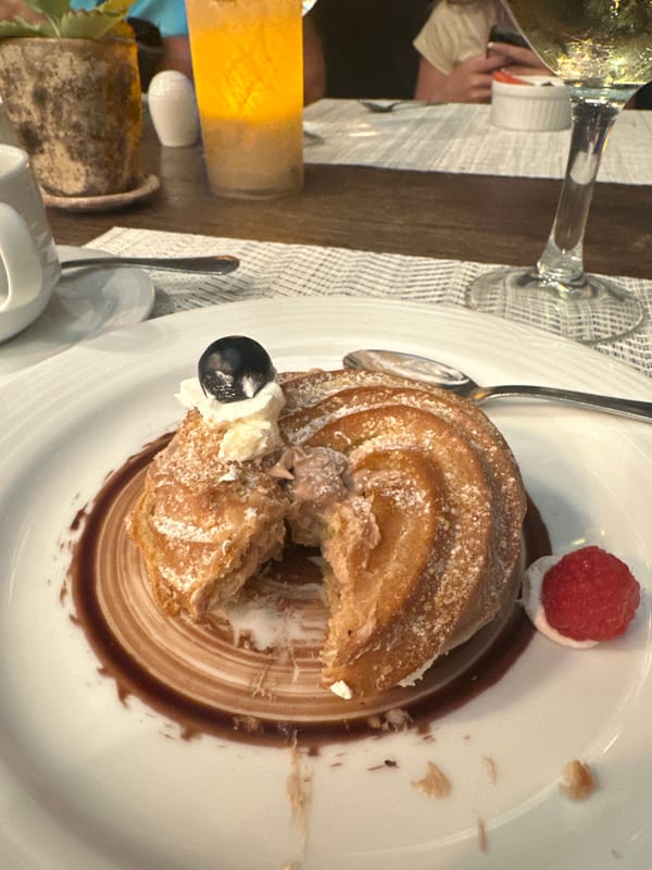 Late-night dessert course documented at Playa del Carmen restaurant
