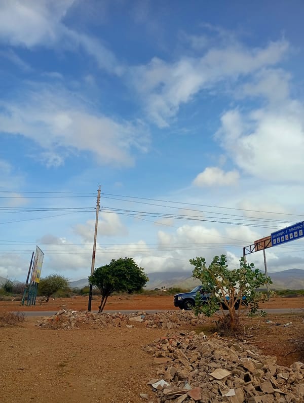 Everyday street and construction scenes across two Margarita Island towns