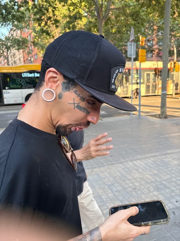 Barcelona resident captures street portraits and cat at play