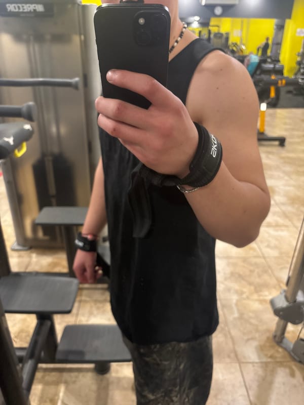 Gym selfie captured during workout session in Troyan area