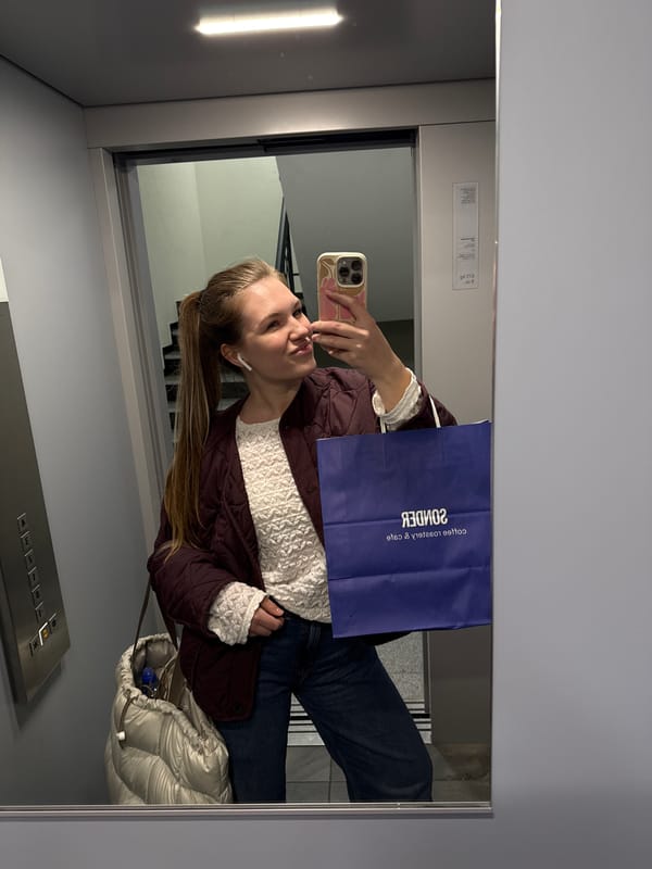 Woman takes selfie in elevator in Belgrade suburb