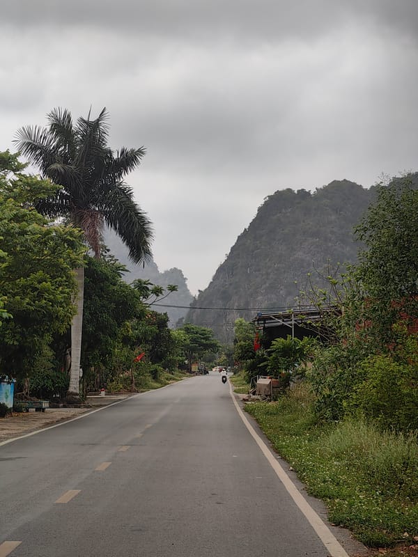 Rural paved road documented in Hải Phòng, Vietnam