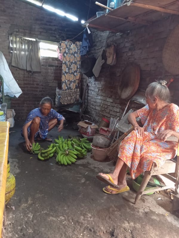 Elderly women's daily life documented in Baron, Indonesia