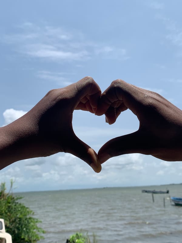 Boat transport operations documented at Lekki waterfront