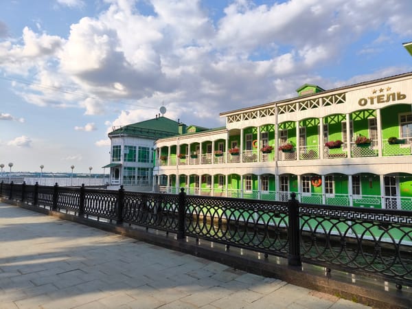 Summer afternoon along Yaroslavl's Volga riverfront
