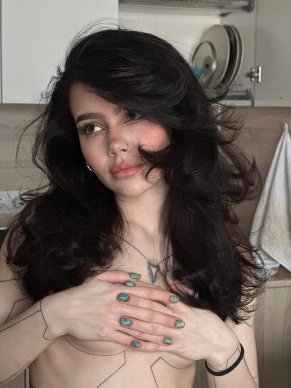 Woman with tattoos observed resting in Lyubertsy bathroom