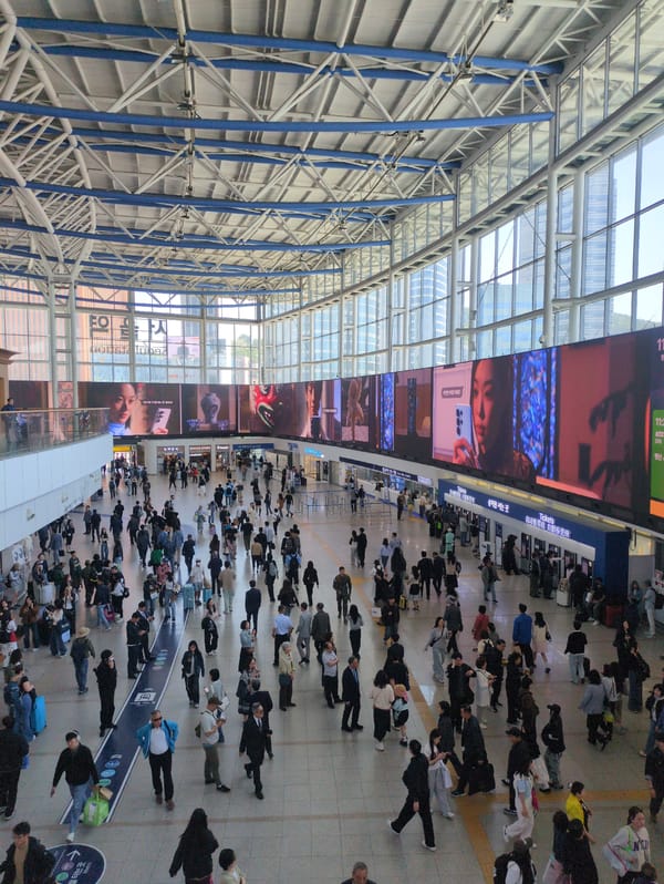 Late night activity documented at Seoul Station transportation hub