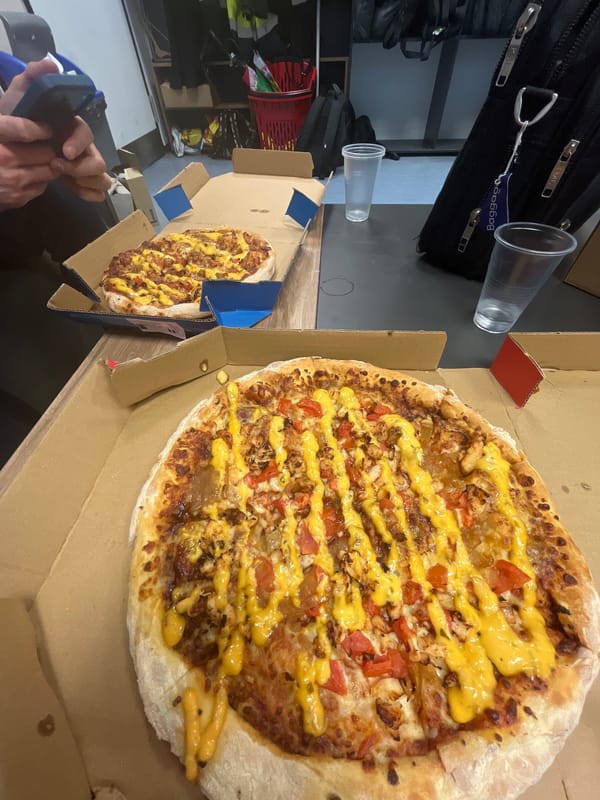 Sofia resident enjoys pizza and Świątek-branded vitamin water