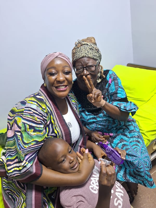 Family portraits and daily life captured in Sabon Tasha