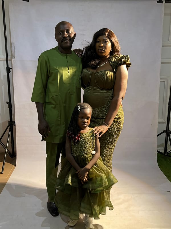 Family portrait session captured at Jos photography studio
