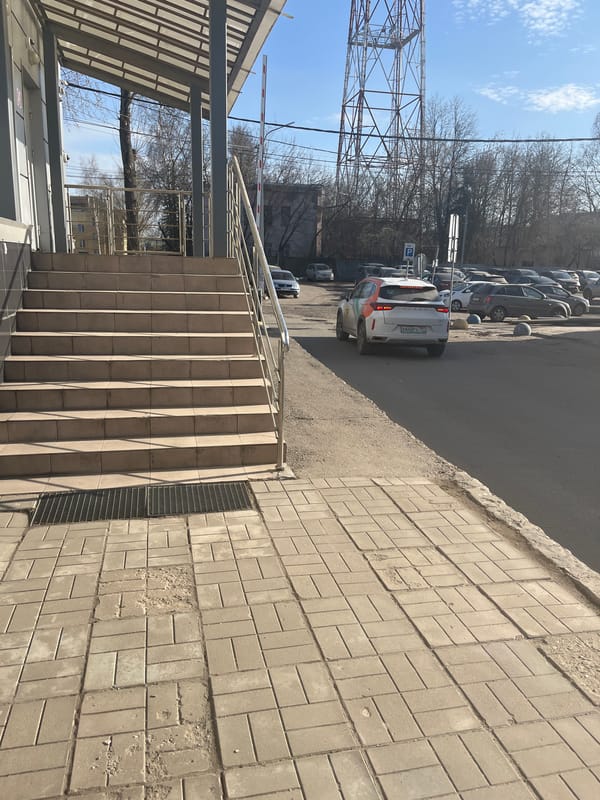 Urban staircase documented in Klin, Russia