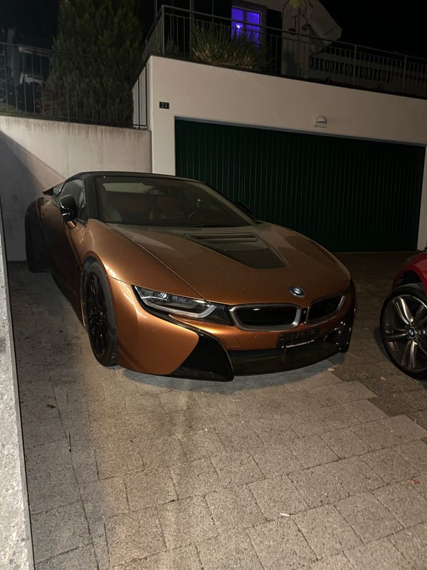 BMW i8 spotted parked at Bülach residence