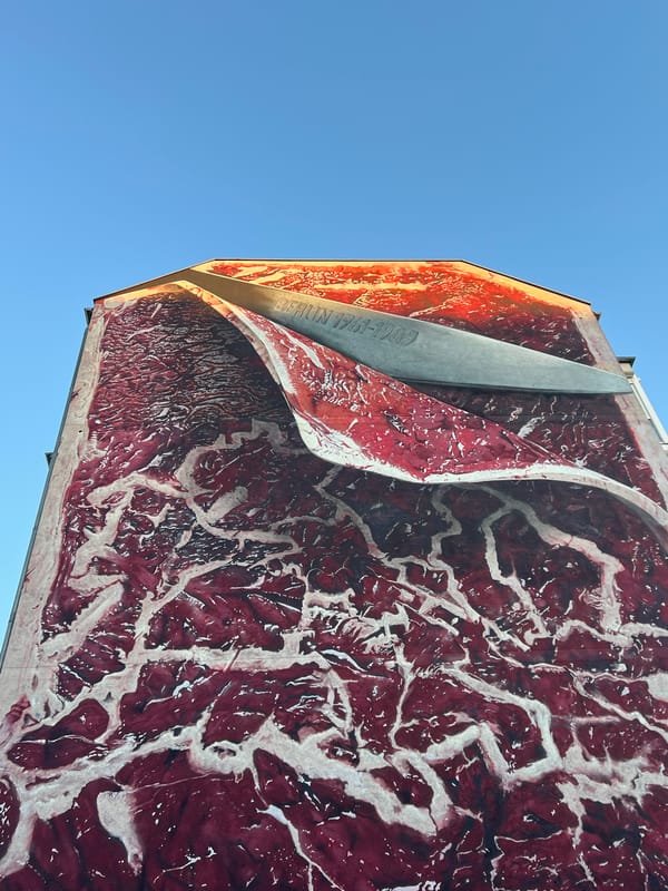 Berlin citywide tour captures monuments, parks, streets, bookstore
