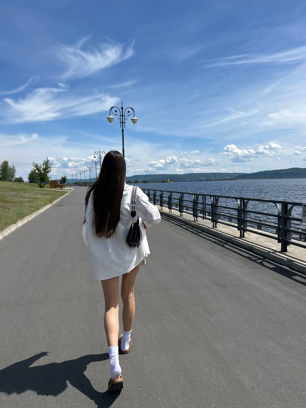 Casual morning along the Volga embankment in Tolyatti
