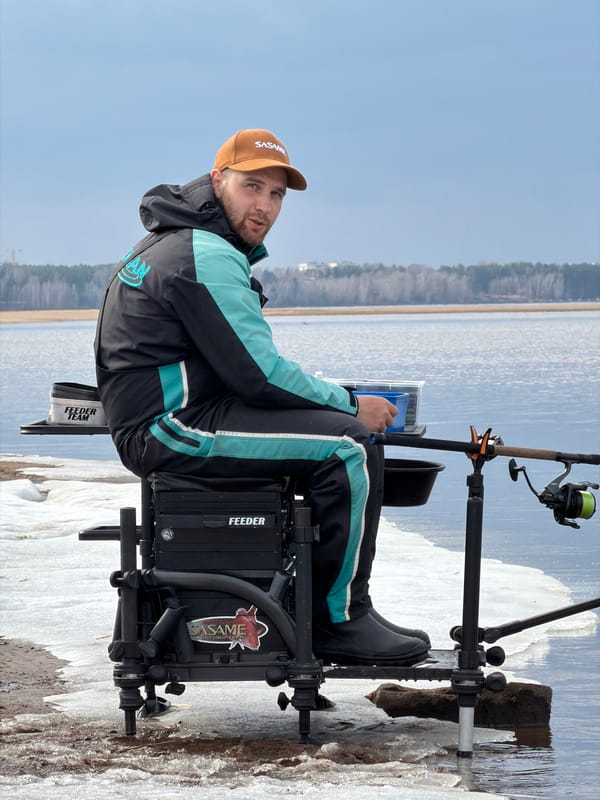 Ice fisherman spotted on Kama River in Chaykovsky
