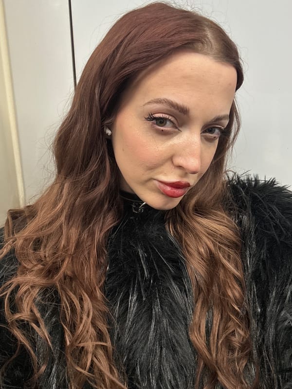 Woman in black coat spotted in Moscow evening