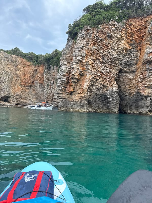 Cliff jumping and boat day along the Budva coastline
