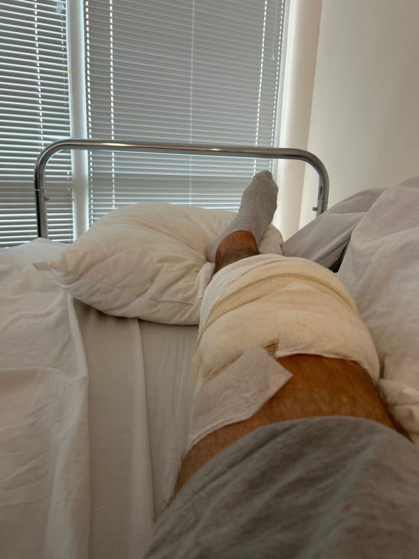 Bandaged leg recovery observed in Varna bedroom