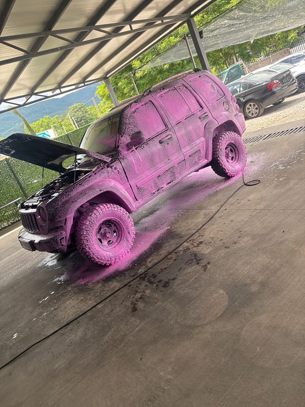 Vehicle maintenance and residential scenes documented over morning hours
