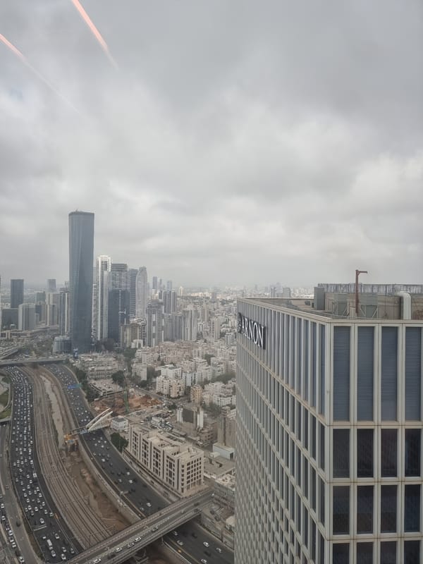 Heavy traffic congestion observed on Al Jizah highway