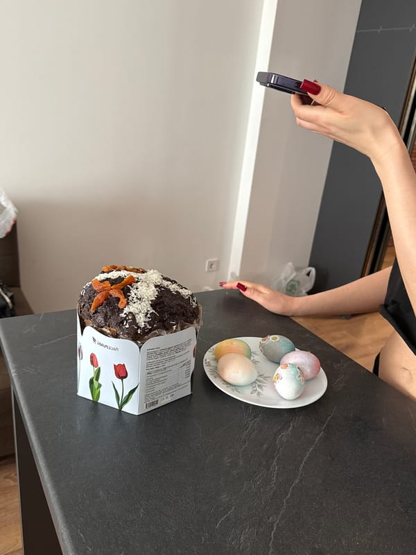 Easter preparations documented in Gudauri home