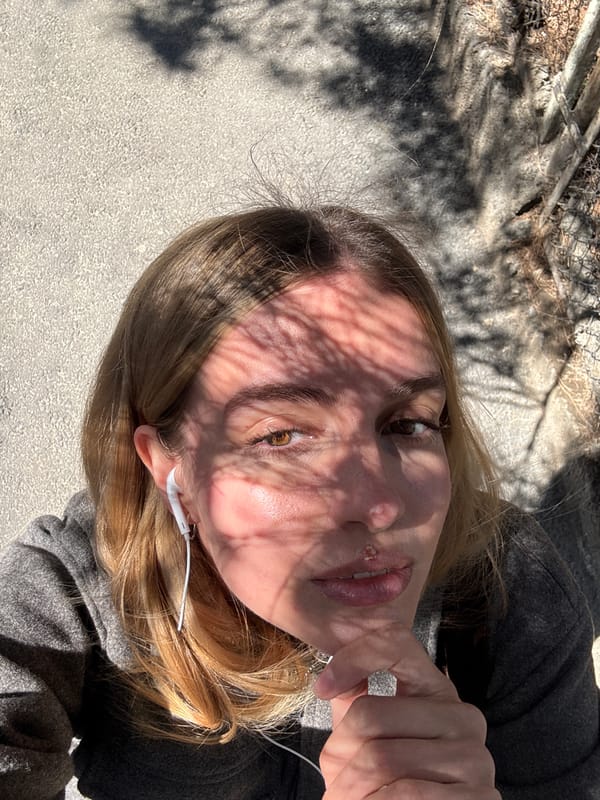 Morning walk documented through central Tbilisi streets and architecture