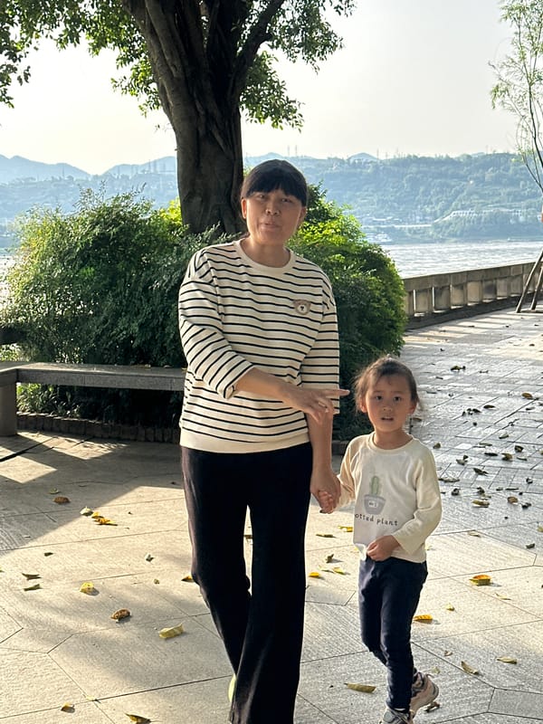 Morning life documented along Jiangjin riverside walkways