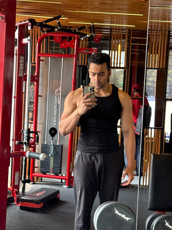 Early morning gym session documented in Kolkata fitness studio