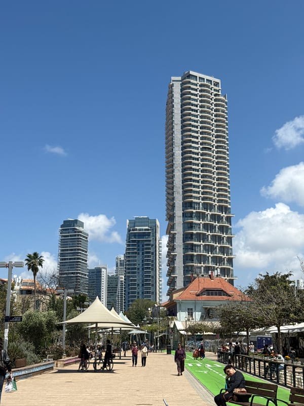 Tel-Aviv scenes: outdoor architecture and indoor art studio documented