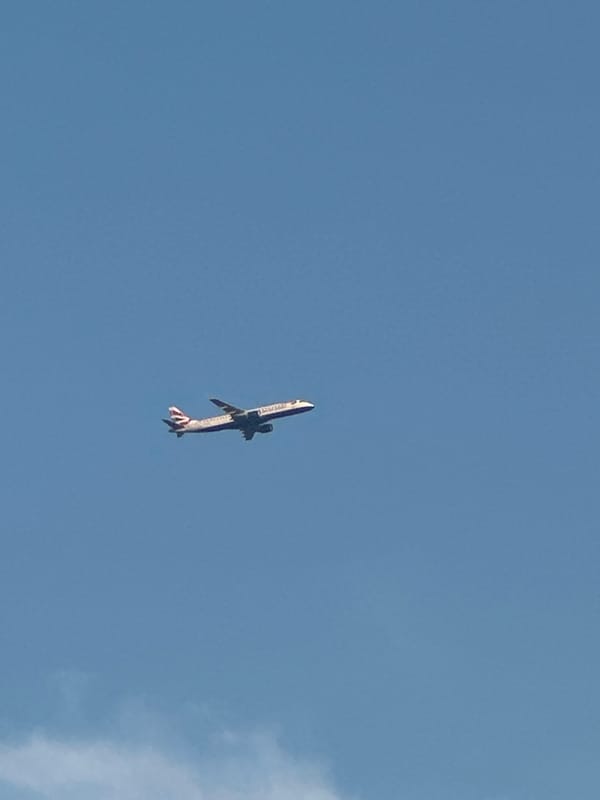 Aircraft spotted over southeast London on a clear evening