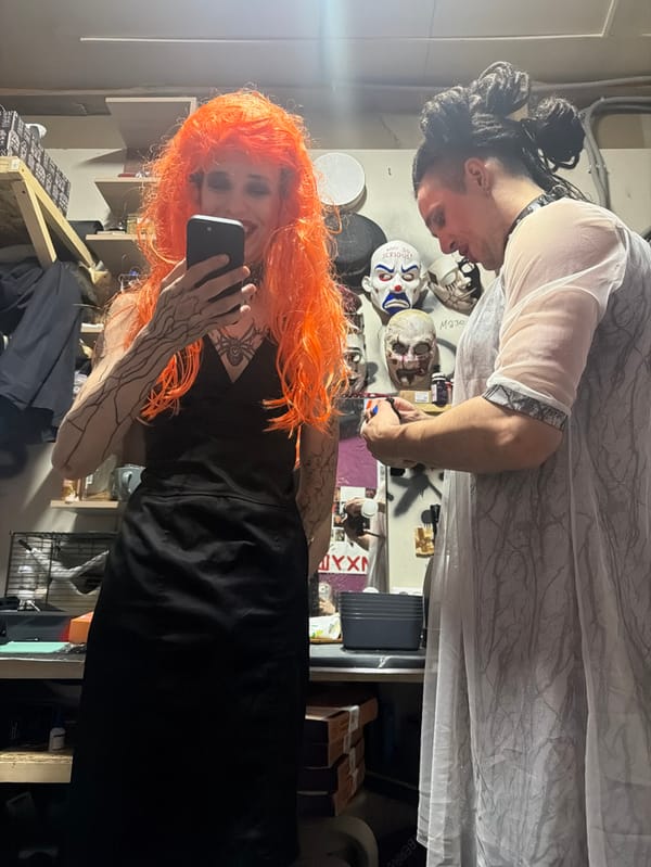 Theatrical costume activities documented in Saratov workshop space