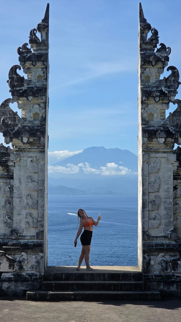Tourist visits traditional sites and pool in Nusa Penida