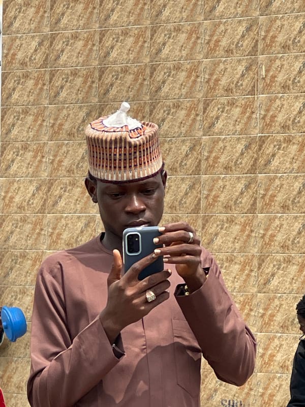 Everyday scenes from the streets of Abuja, Nigeria