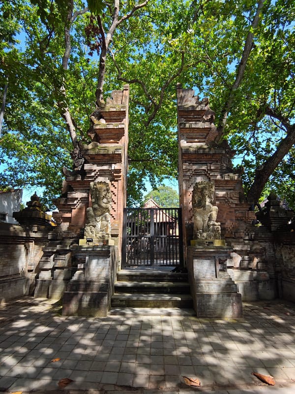 Balinese Hindu temple entrance documented in Denpasar