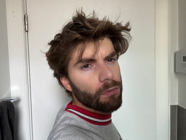 Montreal resident shares weekend selfies and social media moments