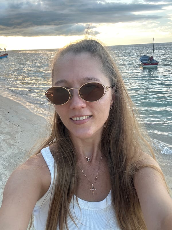 Beach afternoon at Baan Thong Po, selfies and coastal skies