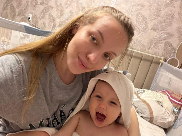 Family bath time and domestic moments in Reshetnikovo