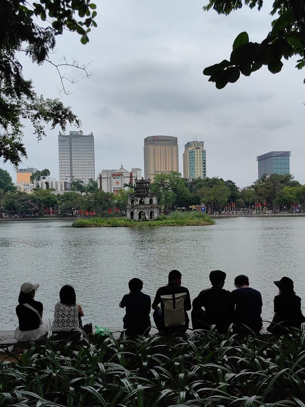 Morning scenes captured at Hanoi's Hoan Kiem Lake