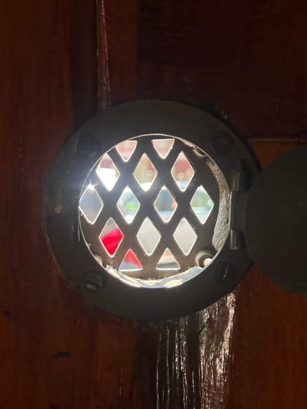 Mexico City home interior documented in casual domestic walkthrough