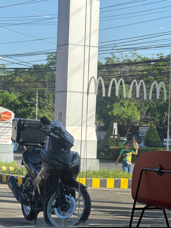Late night McDonald's visit documented in Davao City