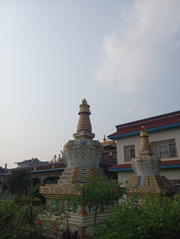Buddhist stupas and construction scenes documented in Oshojetban