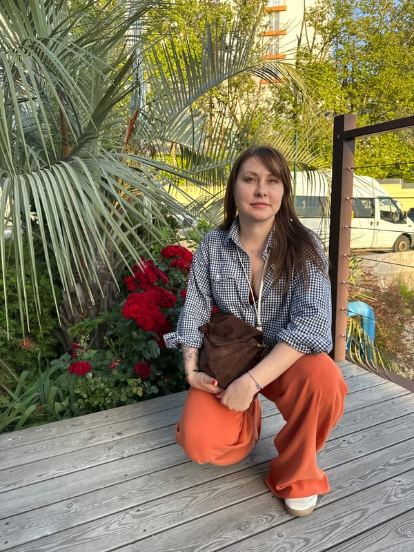 Ordinary life moments documented across Sochi during summer afternoon