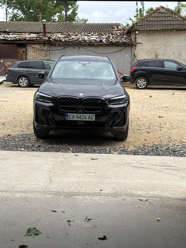 Auto repair shop operations documented in Shumen, Bulgaria